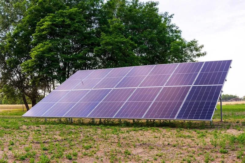 Współpraca deweloperów z firmami fotowoltaicznymi – nowa jakość w budownictwie?