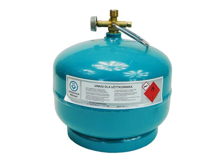 Butla z gazem w piwnicy