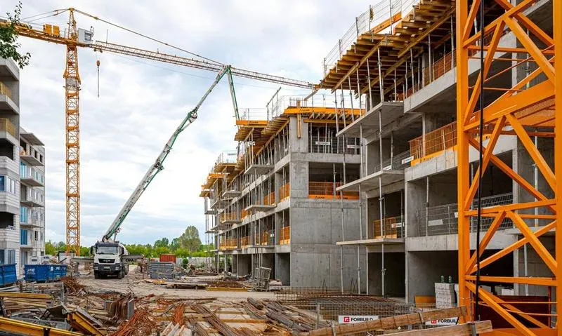 Urbanizacja i kształtowanie przestrzeni publicznej